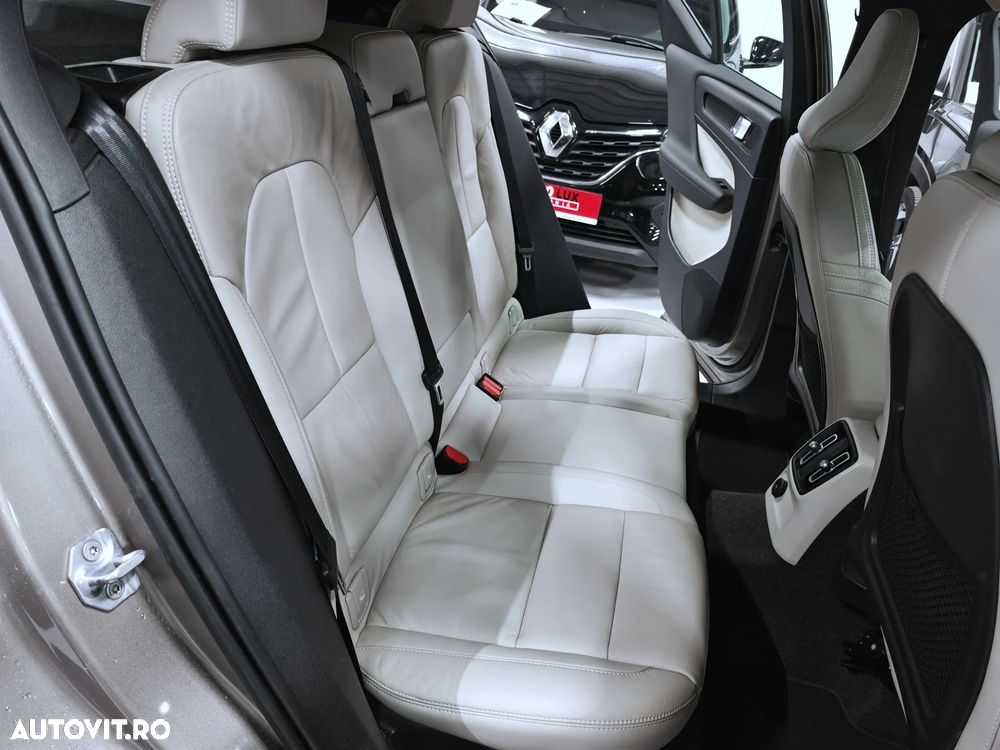Volvo XC 40 T4 Recharge DKG Inscription - 20