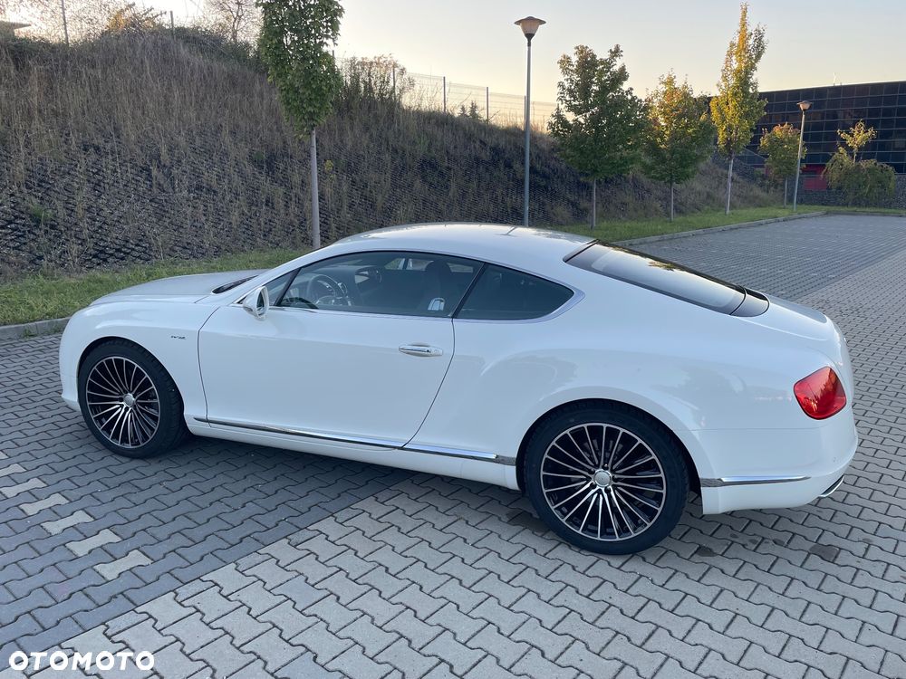 Bentley Continental GT W12 - 7