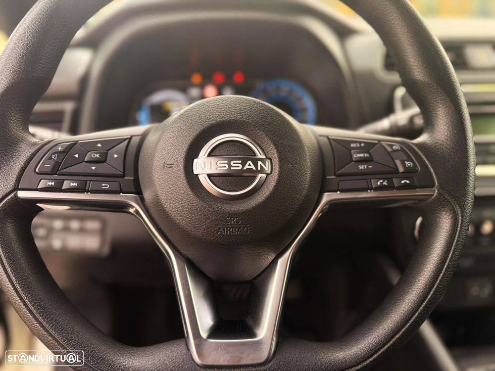 Nissan Leaf - 14
