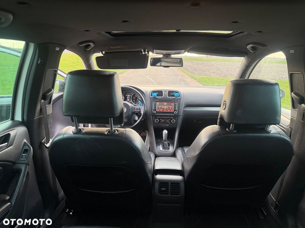 Volkswagen Golf - 14