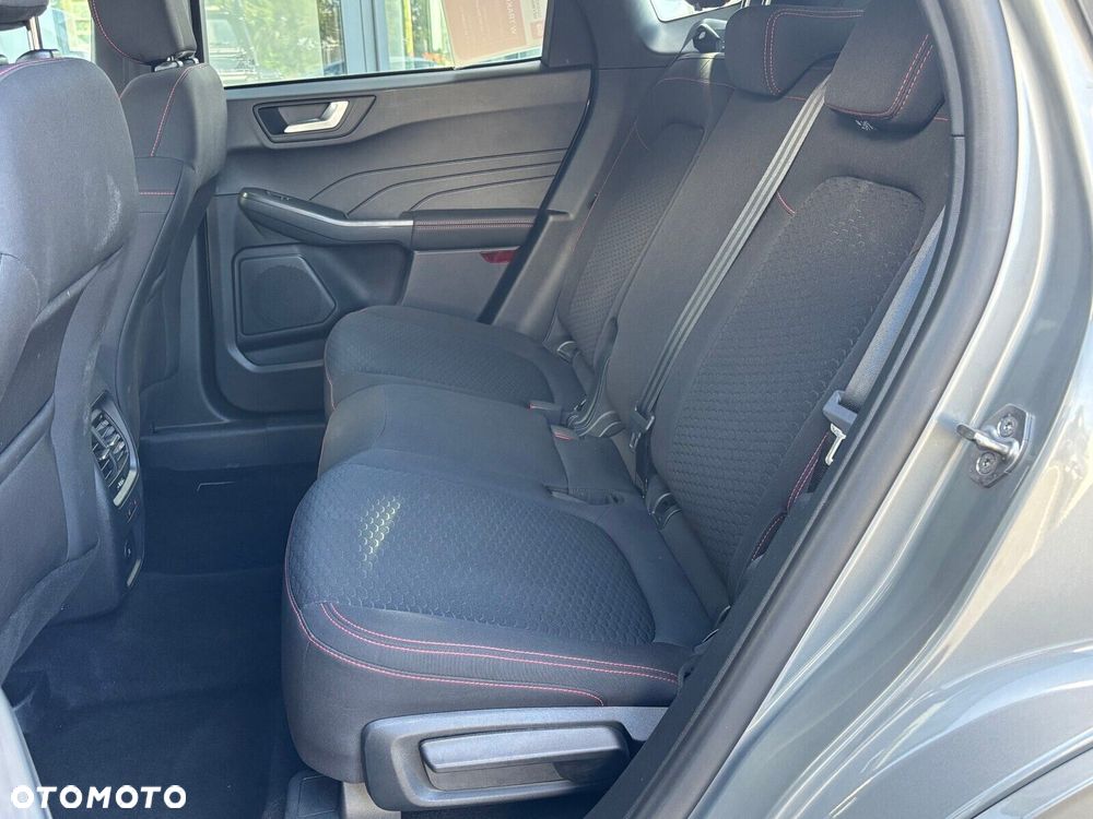 Ford Kuga - 18