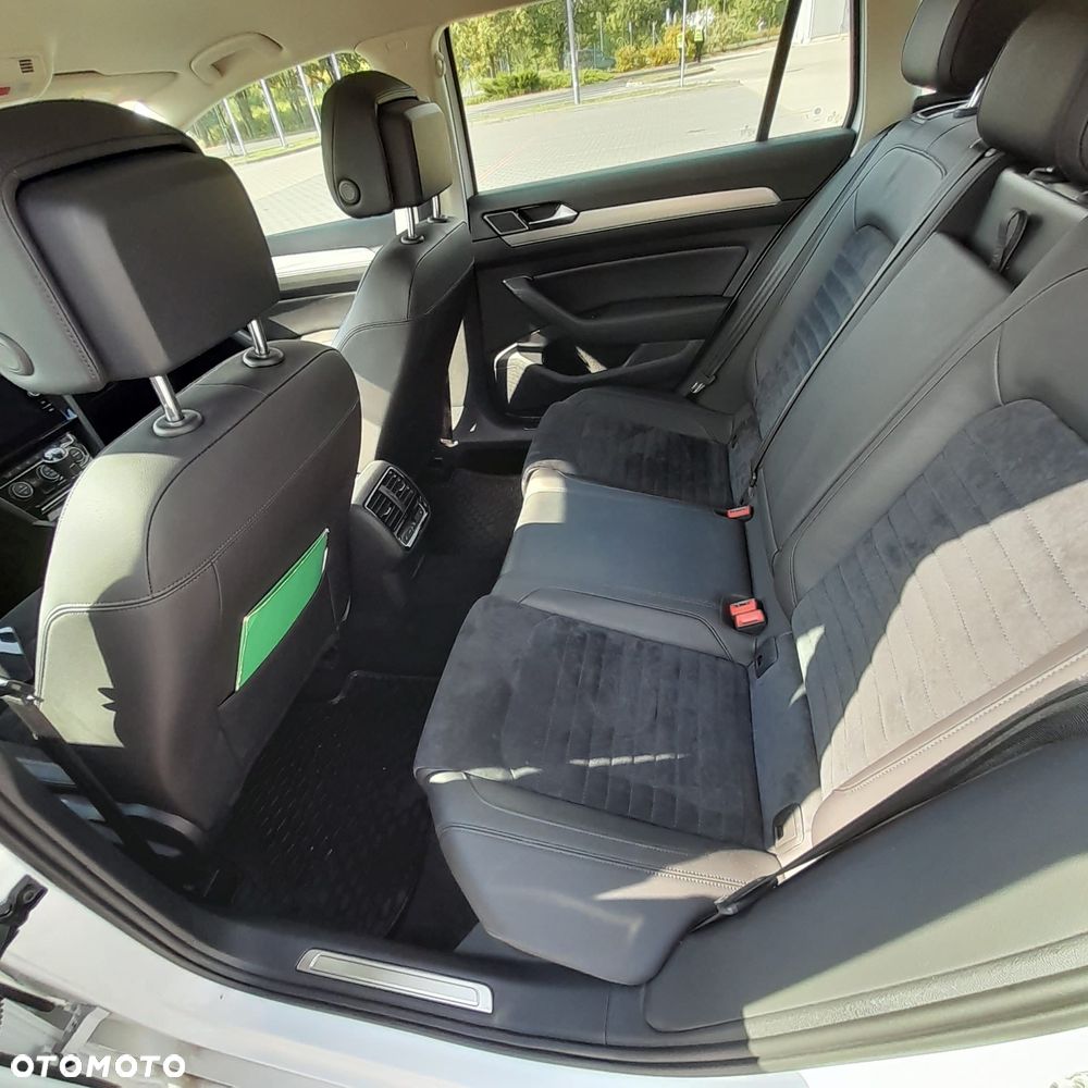 Volkswagen Passat 1.5 TSI EVO Highline - 6