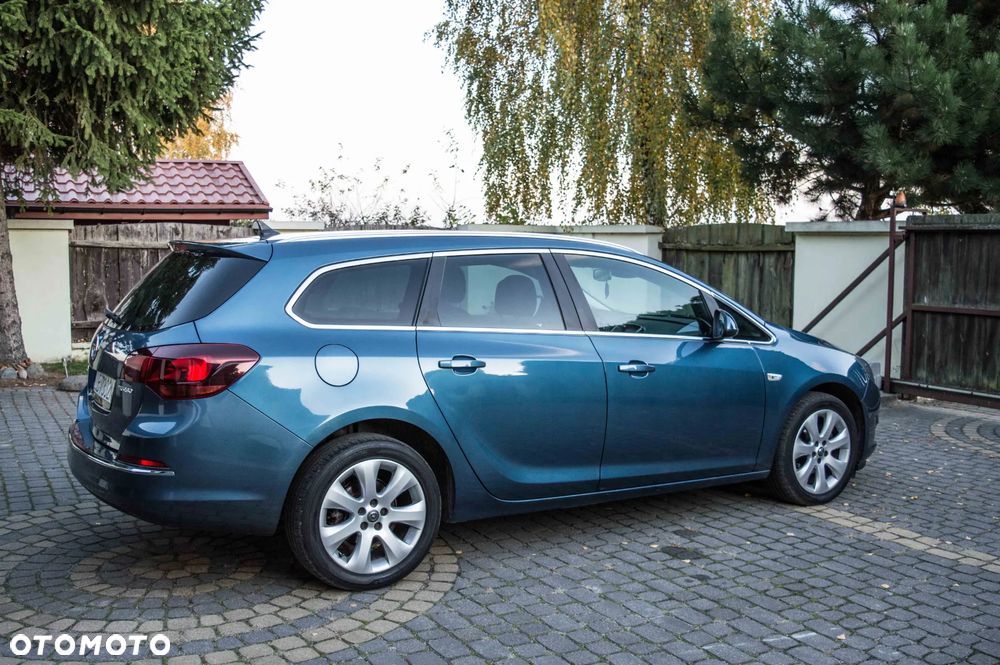 Opel Astra 1.4 Turbo Automatik Exklusiv - 12