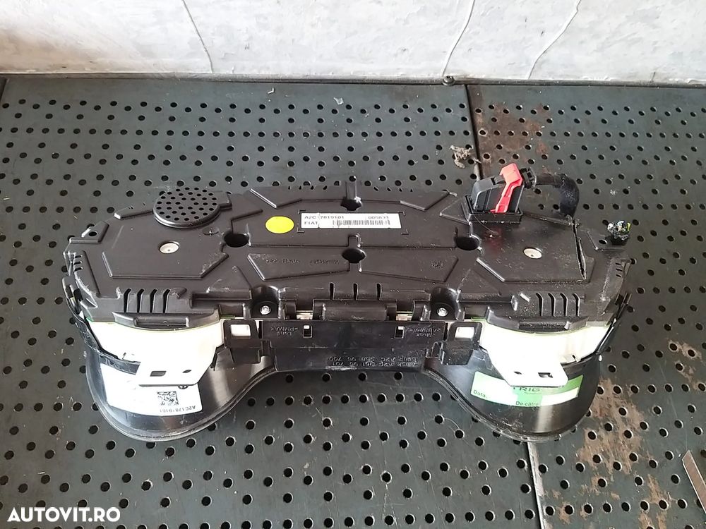 Ceasuri bord benzina fiat tipo 356 357 a2c17819101 00521015240 - 2