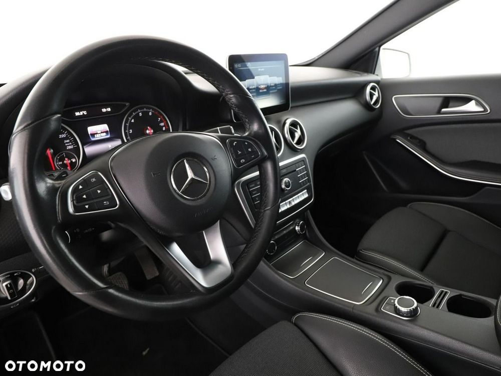 Mercedes-Benz Klasa A 180 (BlueEFFICIENCY) 7G-DCT Style - 15