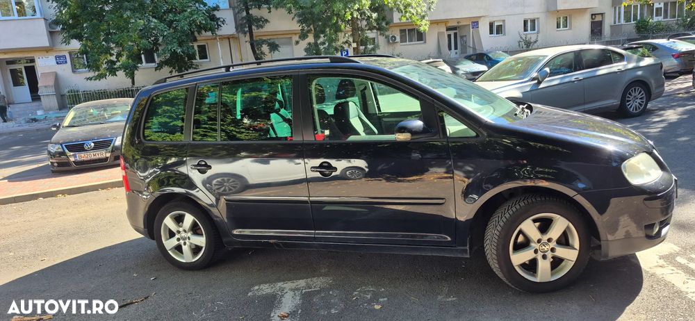 Volkswagen Touran 1.9 TDI DPF Conceptline - 7