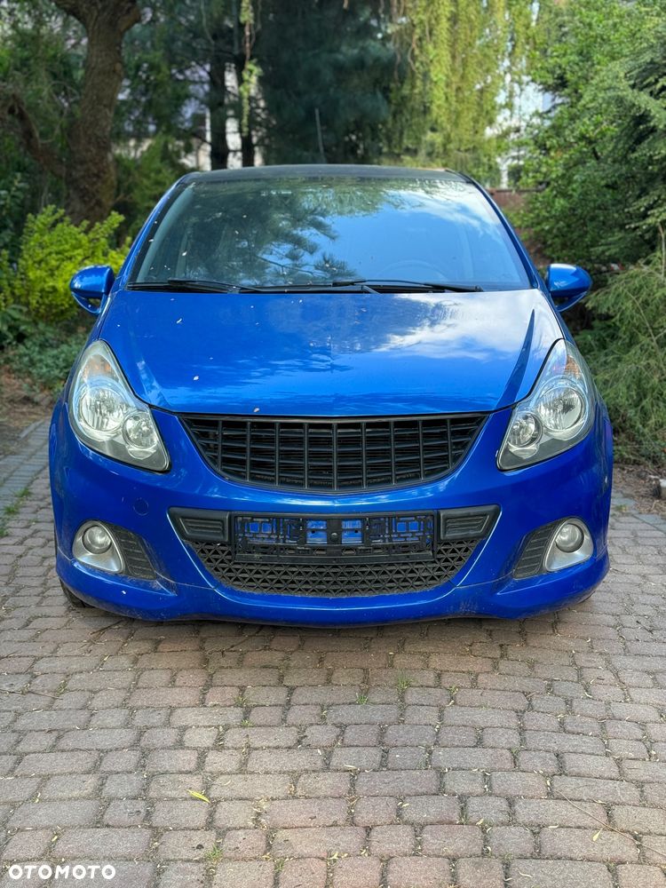 Opel Corsa 1.6T OPC - 4