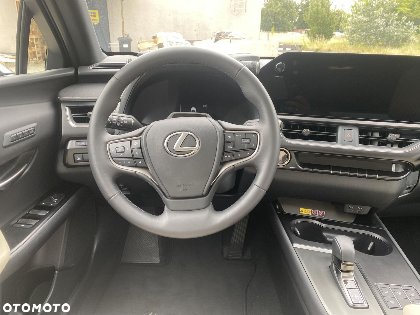 Lexus UX - 17