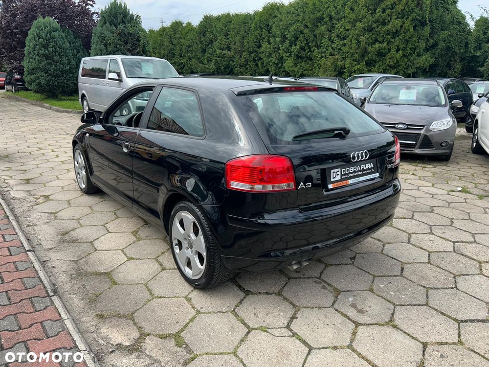 Audi A3 3-drzwiowe 1.9 TDI DPF S Line Sportpaket plus - 3