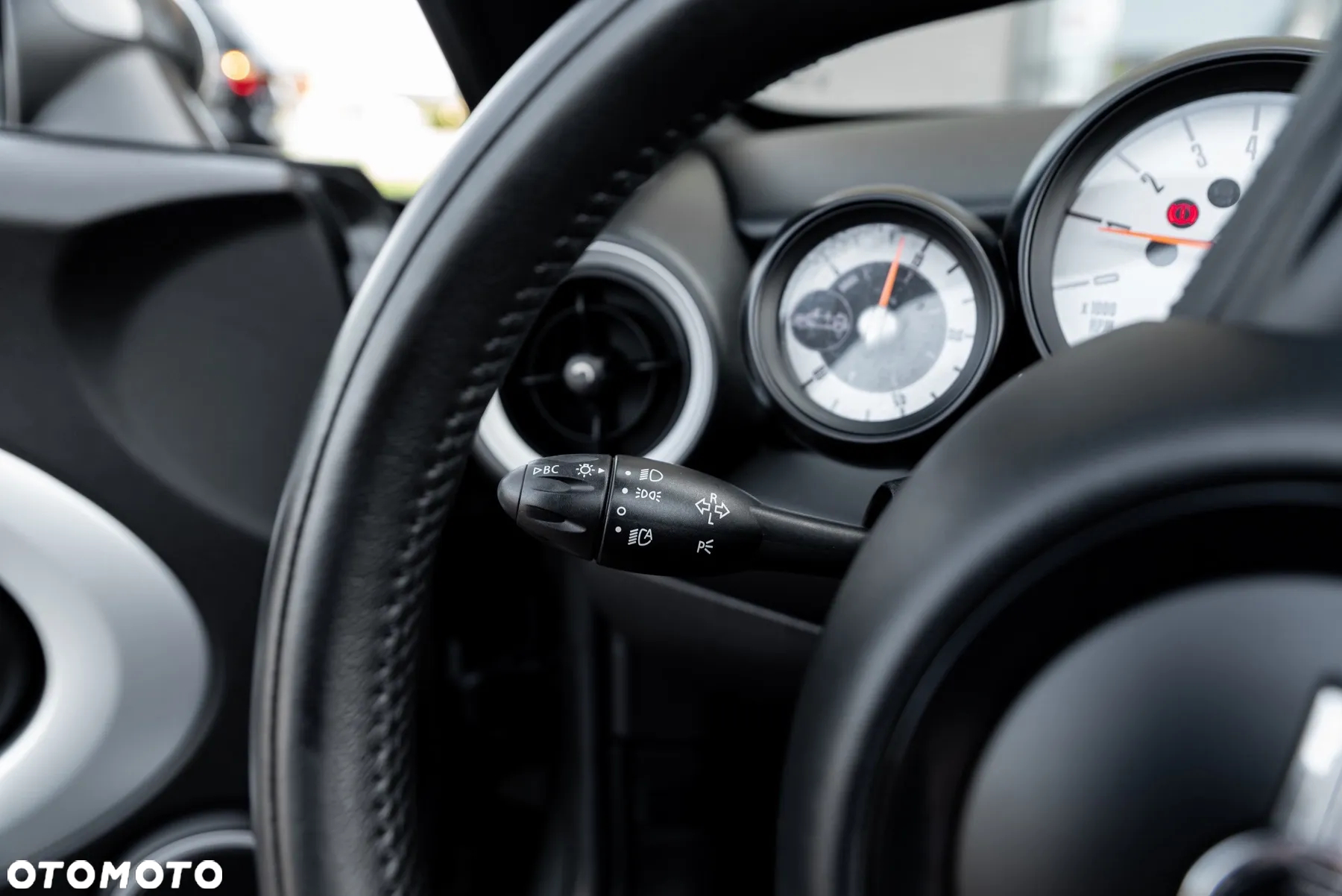 MINI Cooper Cabrio - 31
