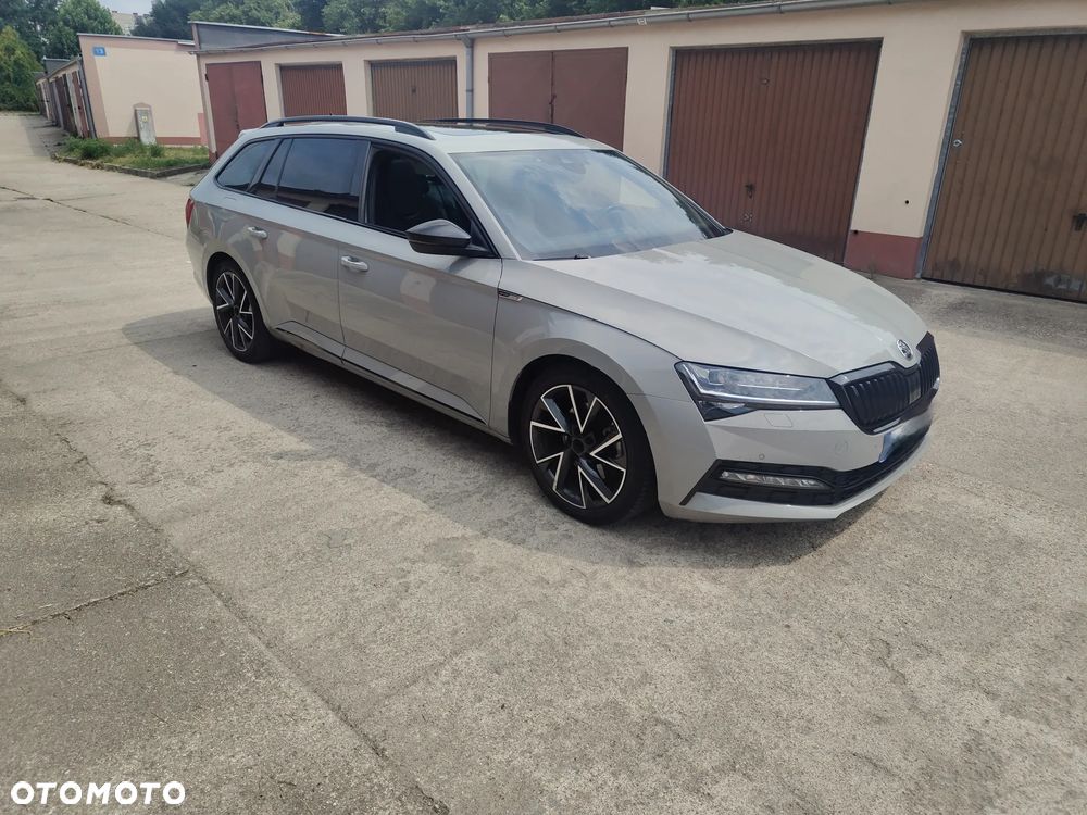 Skoda Superb 2.0 TDI SCR Sportline DSG - 3
