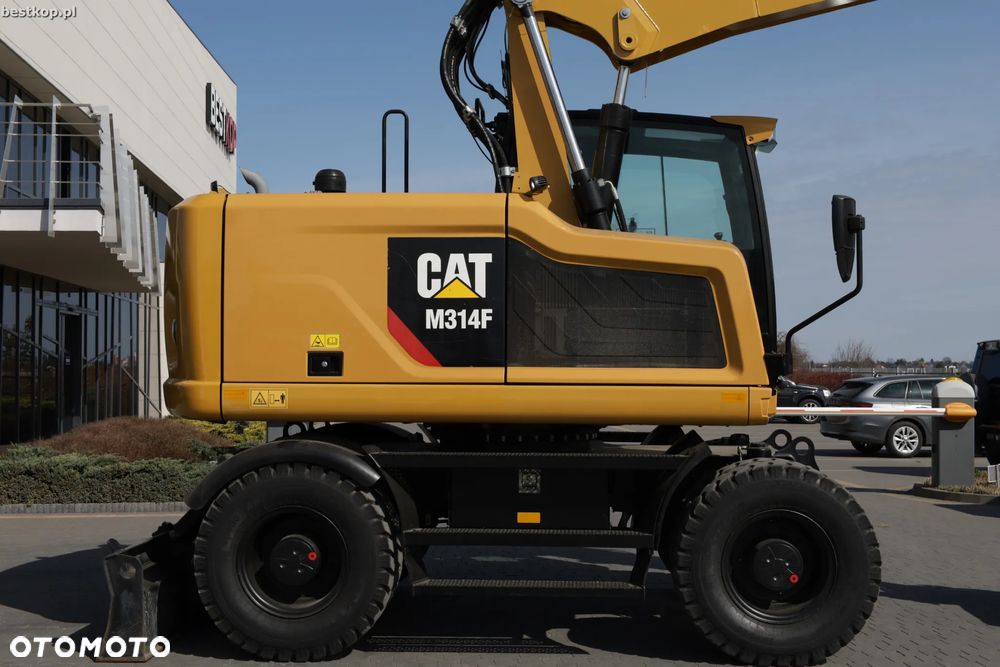 Caterpillar M314F - 4