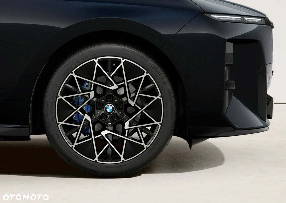 BMW Seria 7 - 8