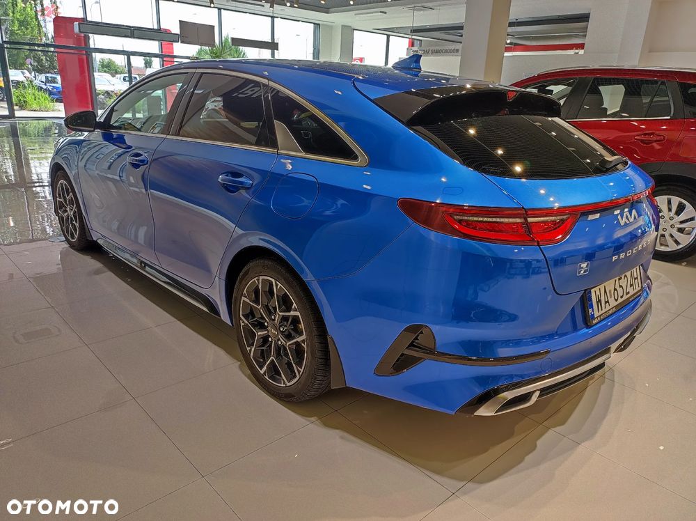 Kia ProCeed 1.5 T-GDI GT Line - 8