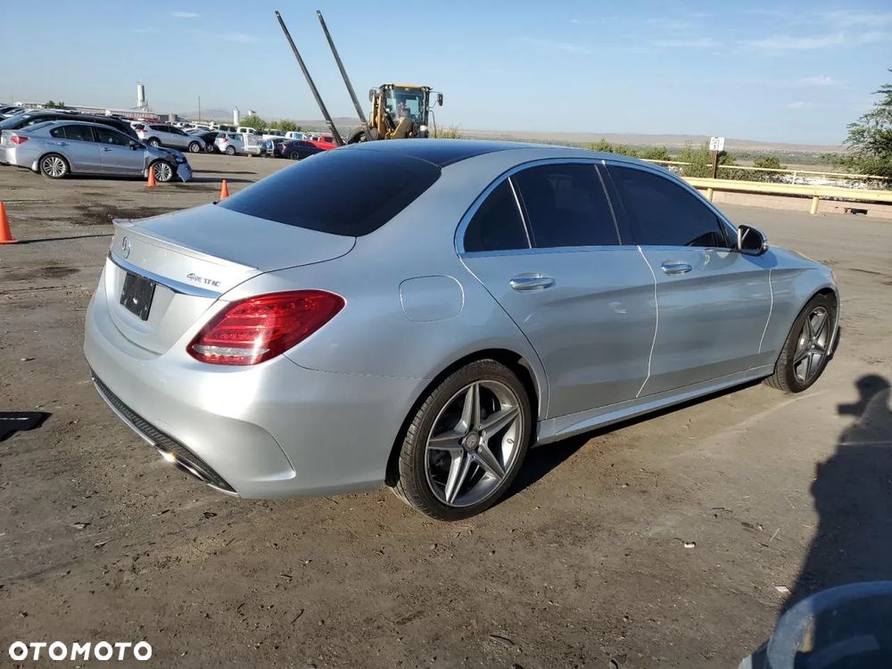 Mercedes-Benz Klasa C 300 9G-TRONIC Exclusive - 6