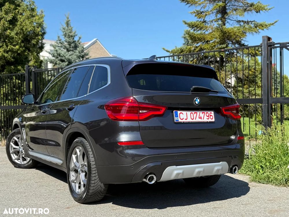 BMW X3 xDrive20d AT xLine - 9