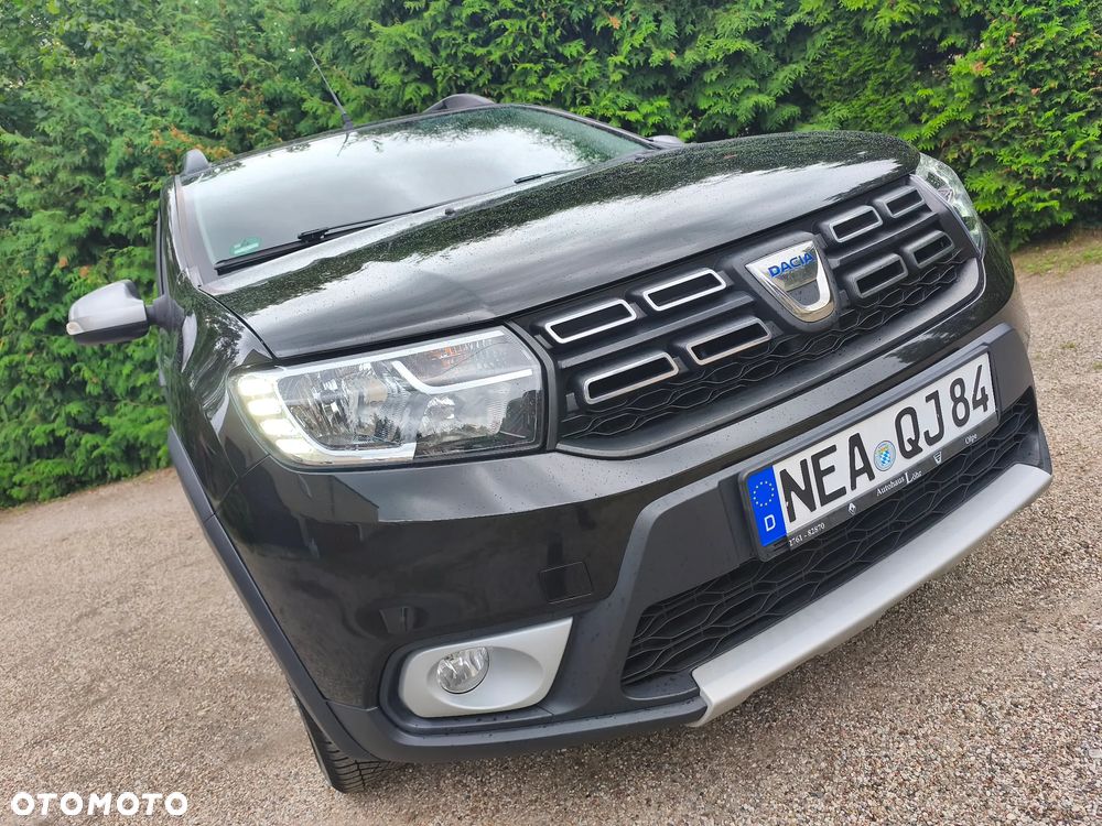 Dacia Logan 0.9 TCe Laureate S&S - 1