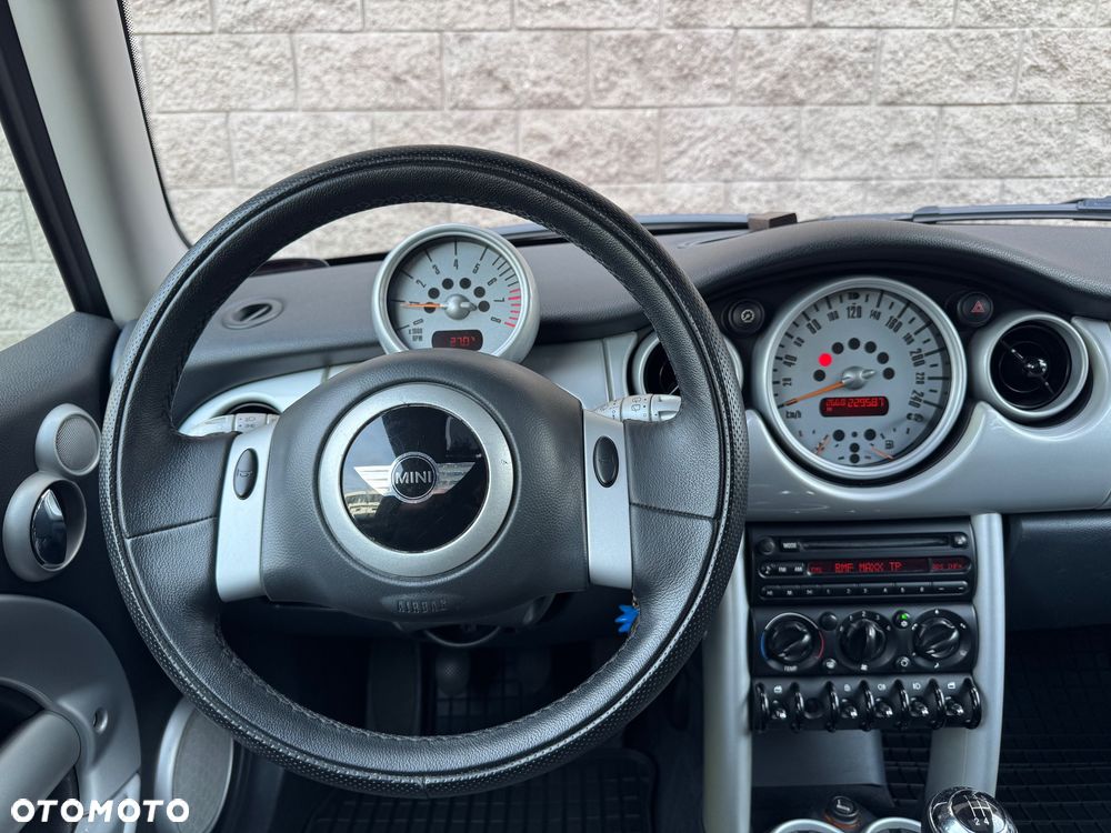 MINI Cooper - 8