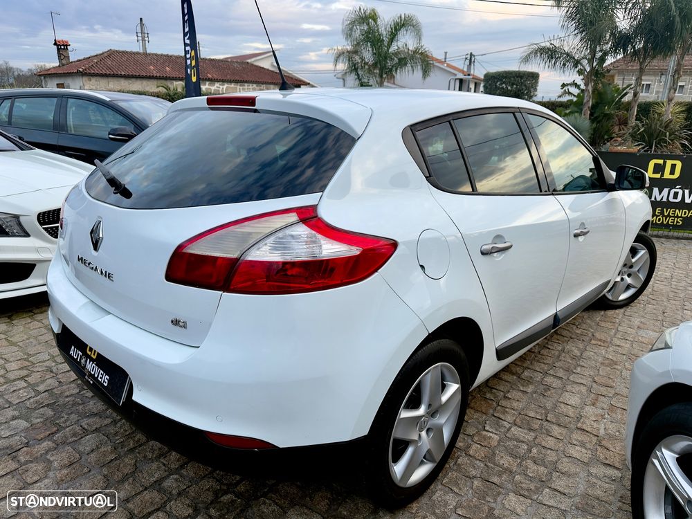 Renault Mégane 1.5 dCi Dynamique - 14