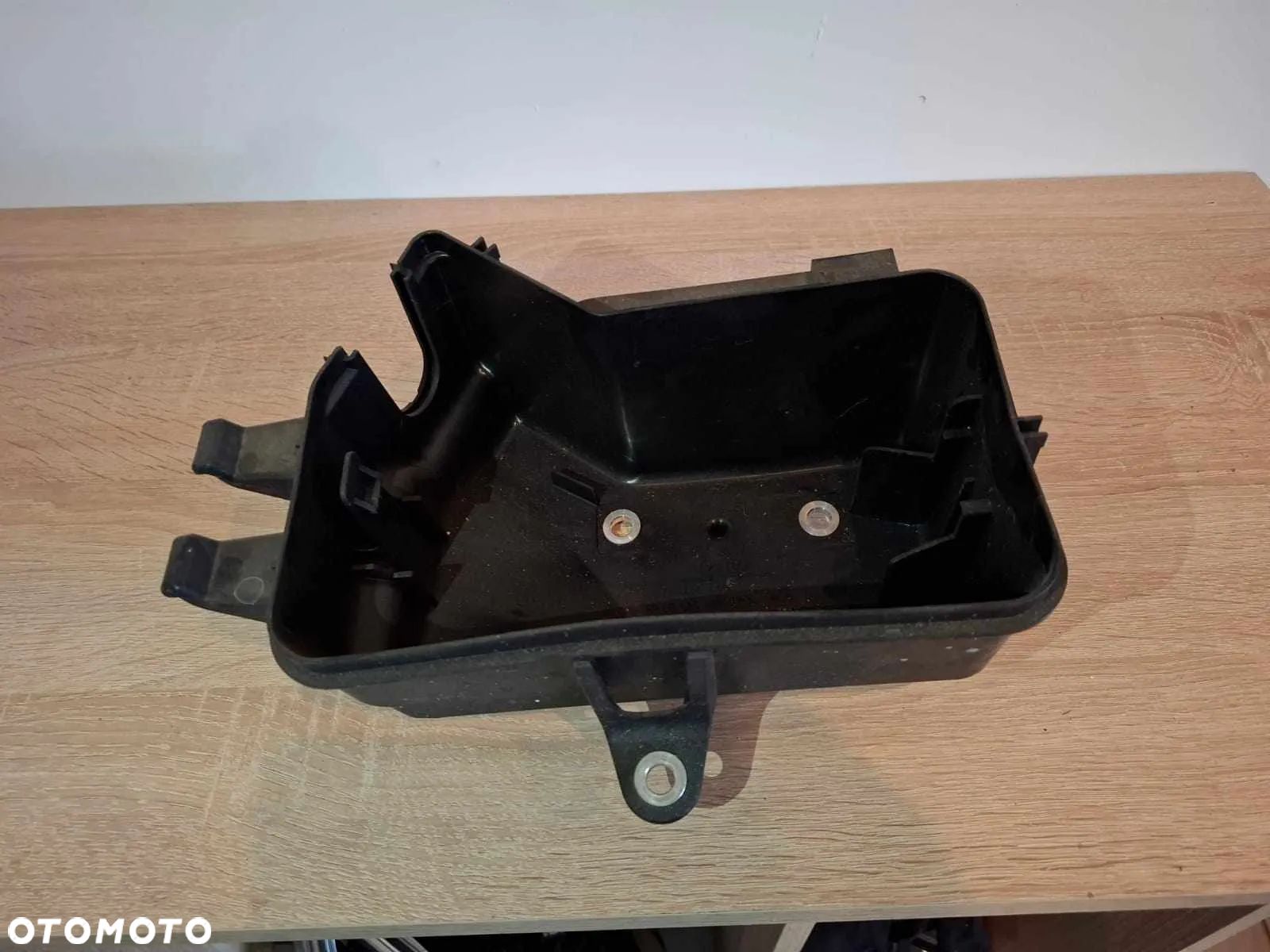 SKRZYNKA BEZPIECZNIKÓW OBUDOWA OSŁONA MERCEDES VITO W447 a4475450069 - 1