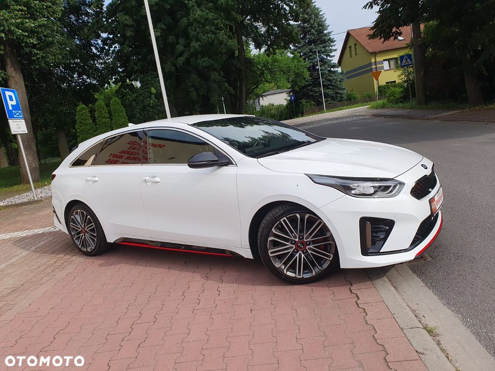 Kia ProCeed 1.6 T-GDI GT - 26