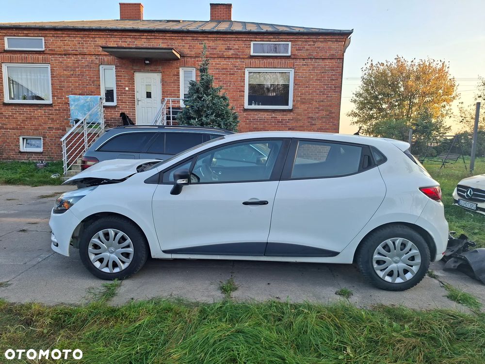 Renault Clio - 5