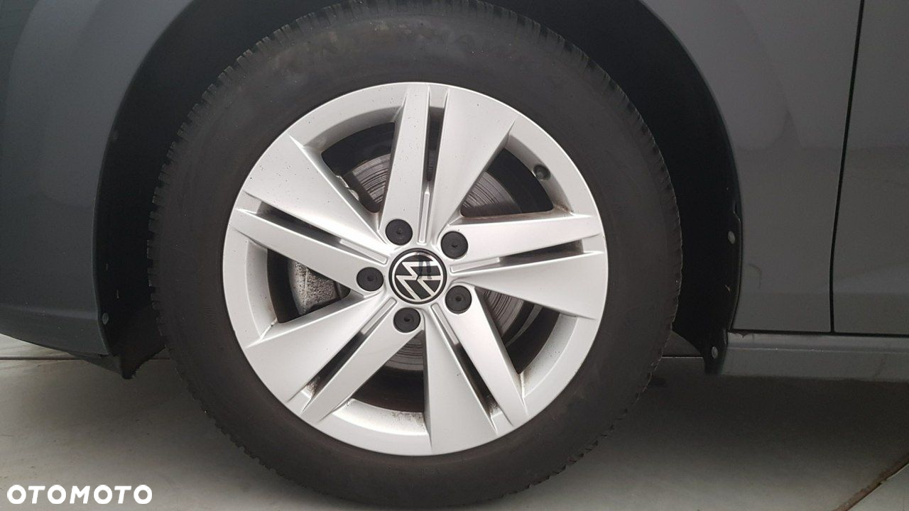 Volkswagen Golf - 13