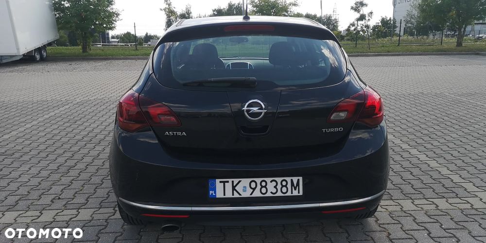 Opel Astra IV 1.4 T Energy EU6 - 11