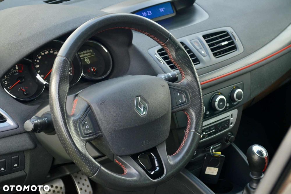 Renault Megane ENERGY TCe 115 Start & Stop LIMITED - 6