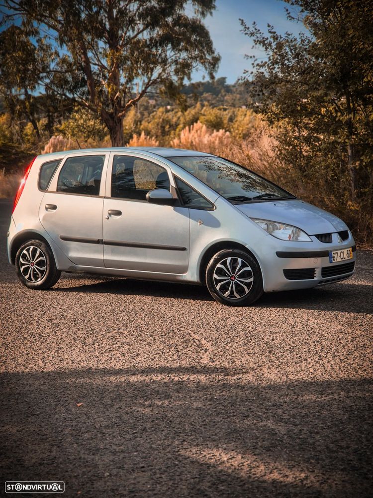 Mitsubishi Colt 1.1 Invite - 2