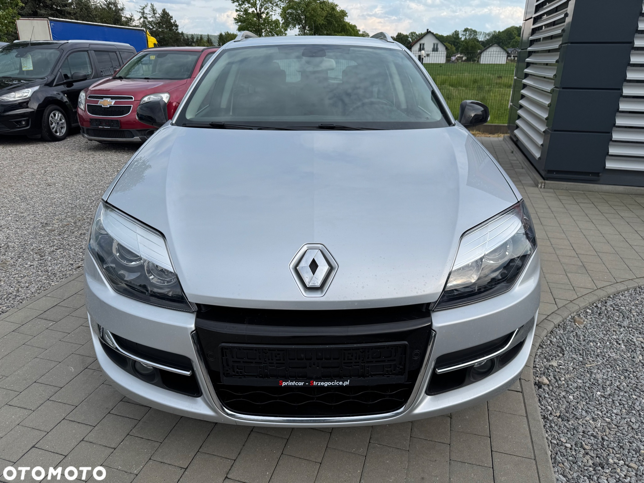 Renault Laguna Grandtour dCi 110 FAP Bose Edition - 3