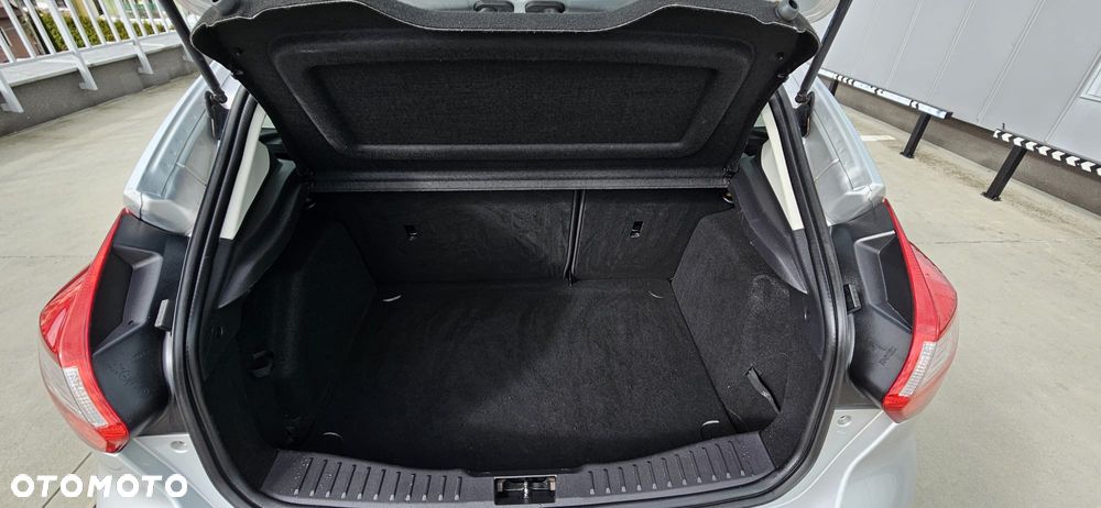 Ford Tourneo Connect - 18