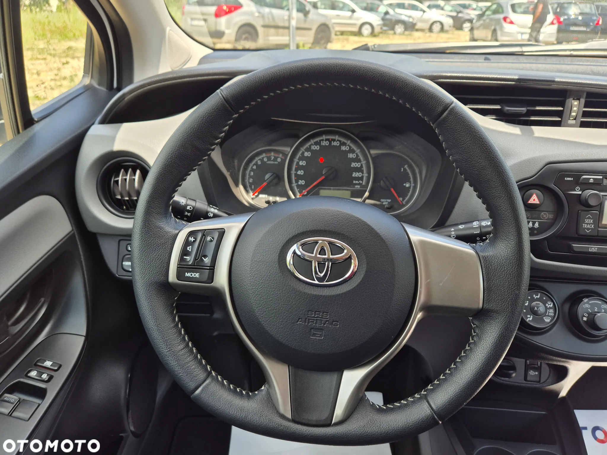 Toyota Yaris 1.0 Active - 25
