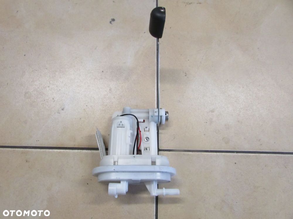 Voge 525 DSX pompa paliwa - 1