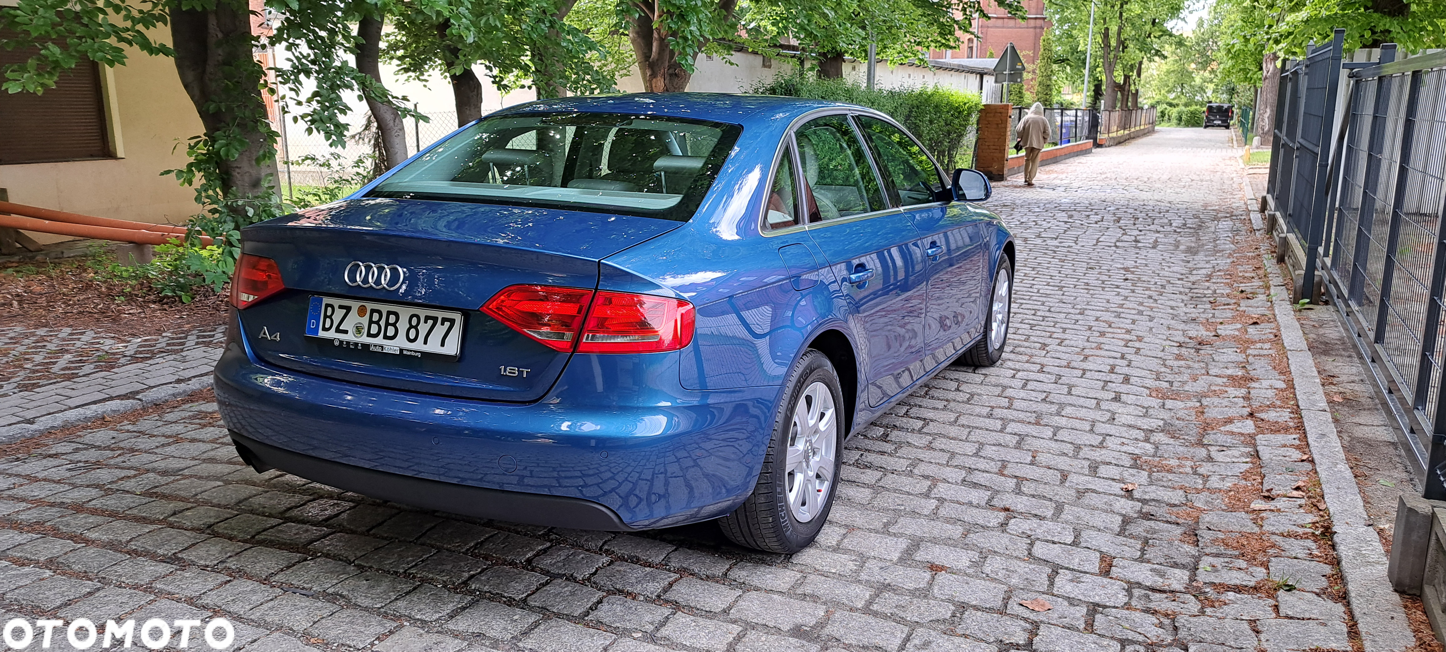 Audi A4 Avant 1.8 TFSI Ambiente - 4