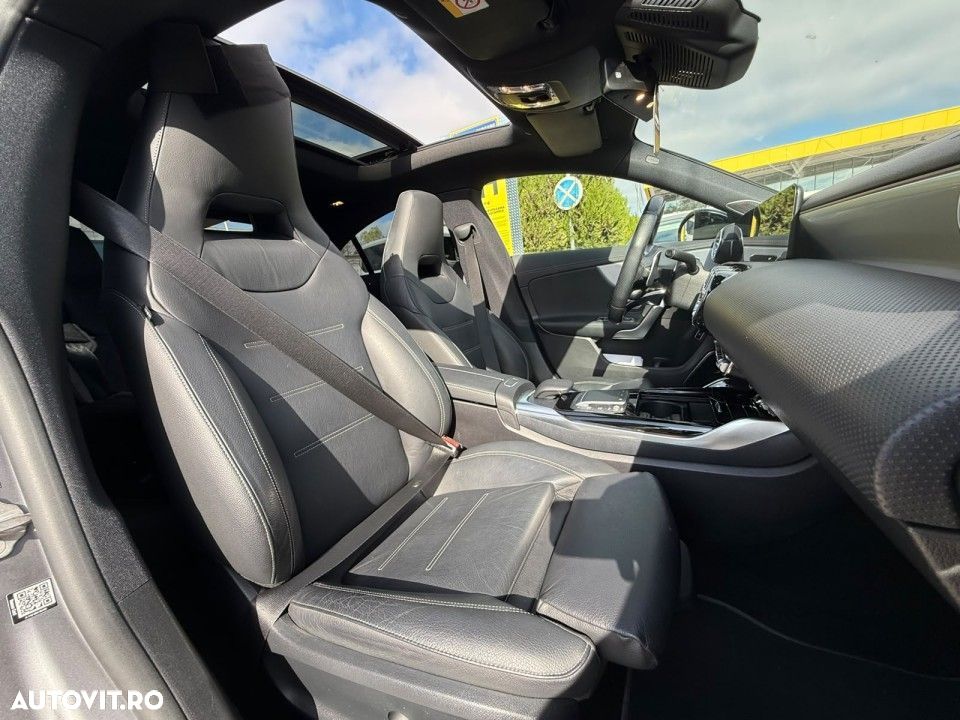 Mercedes-Benz CLA 35 AMG - 18