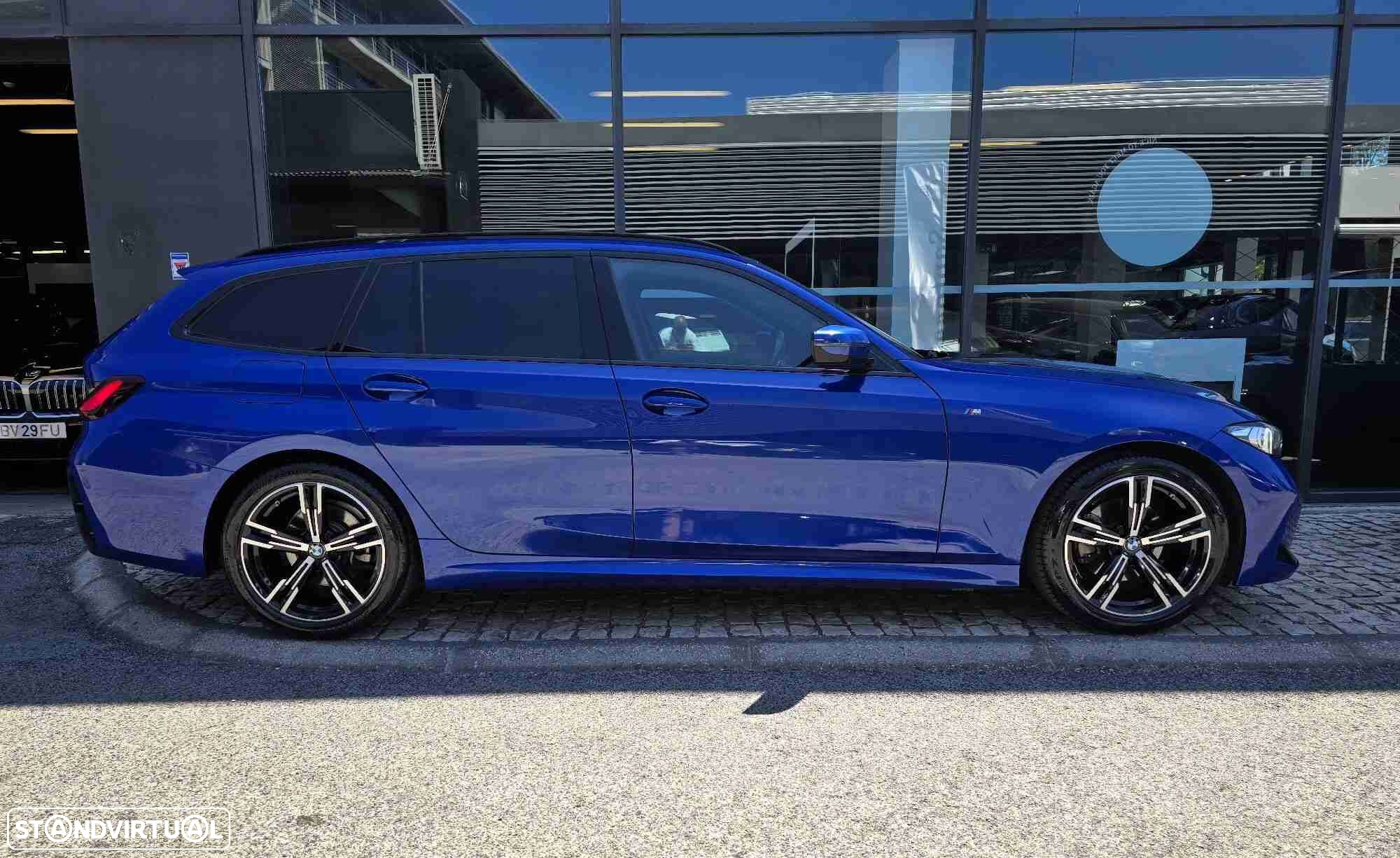 BMW 320 d Touring Auto - 4