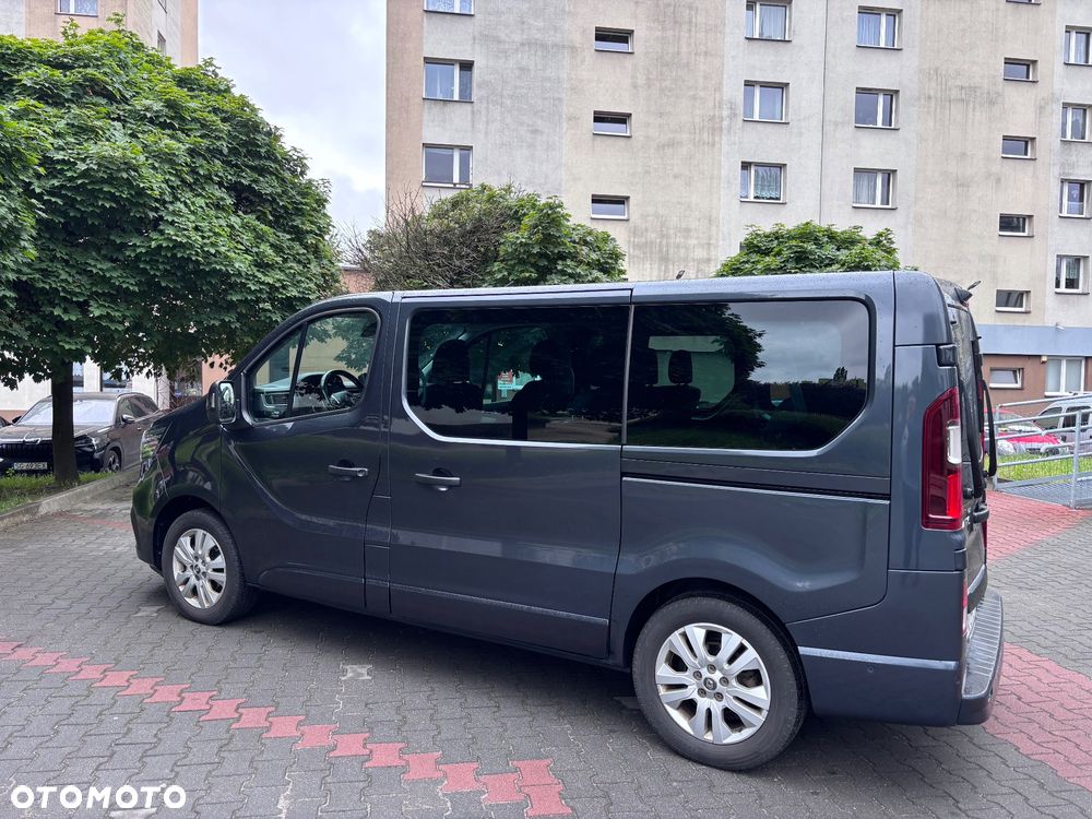 Renault Trafic 2.0 dCi EDC - 7