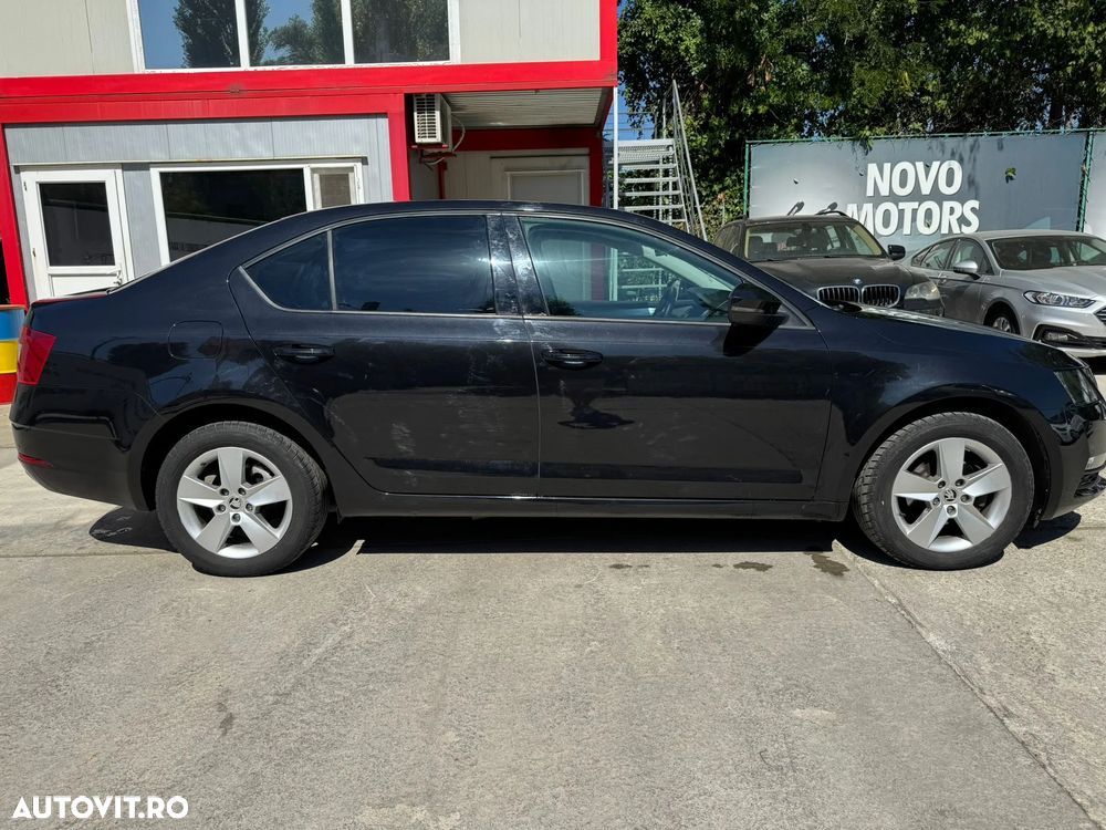 Skoda Octavia 1.6 TDI Ambition - 4