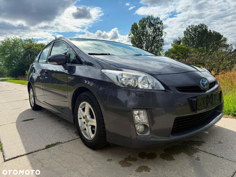 Toyota Prius - 1