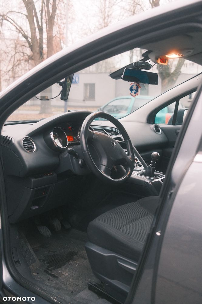 Peugeot 5008 - 2