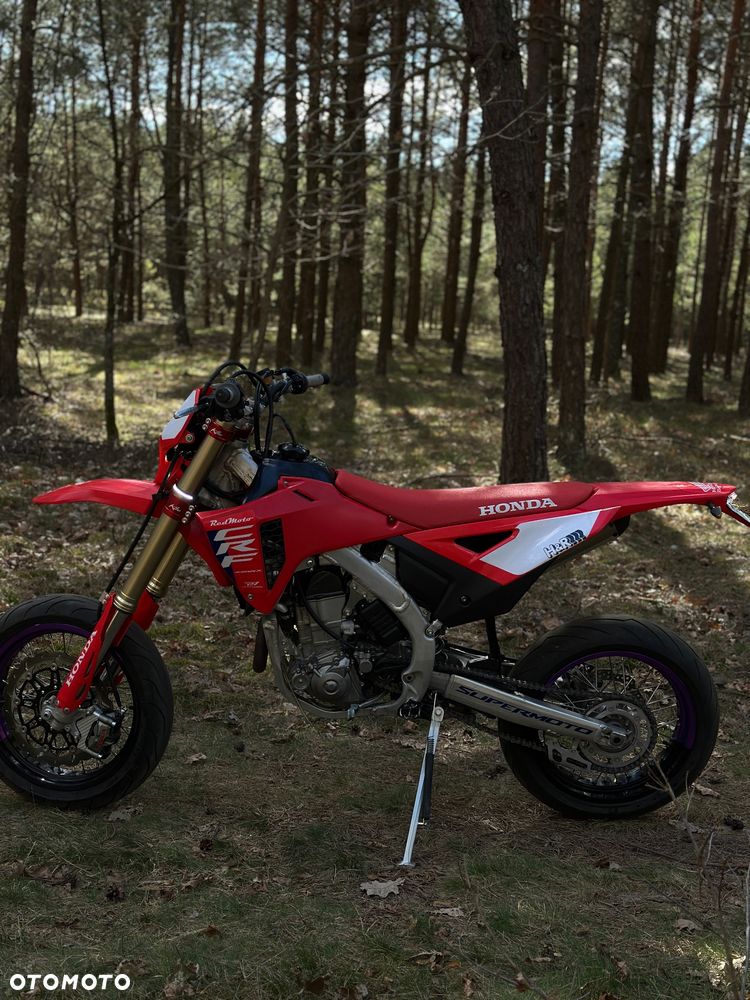 Honda CRF - 9
