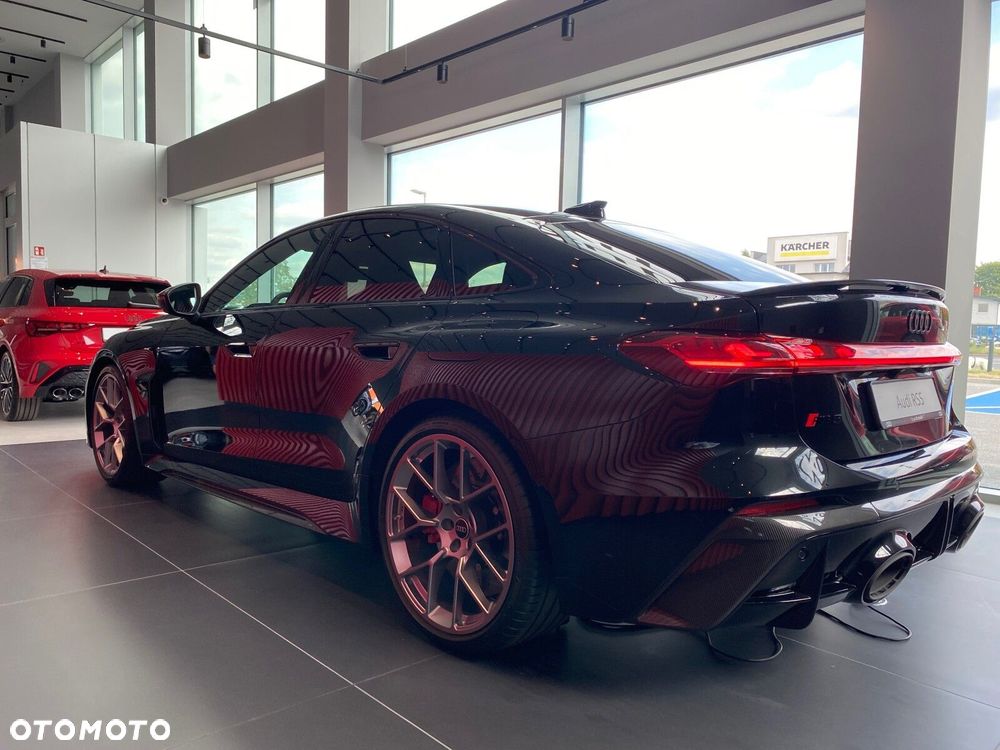 Audi RS5 Limousine - 9
