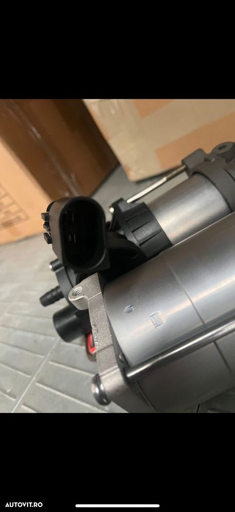 Compresor perne aer Audi q7 q8 a8 a7 bloc de valve BMW g11 g12 x5 compresor BMW - 9