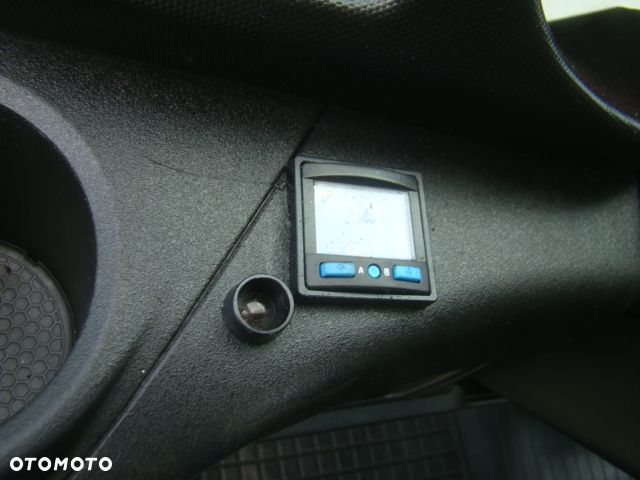 Iveco DAILY 40 C 17 3.0TDI 3.5TDMC WYWROTKA 3.60M PODUSZKI TYŁ - 23