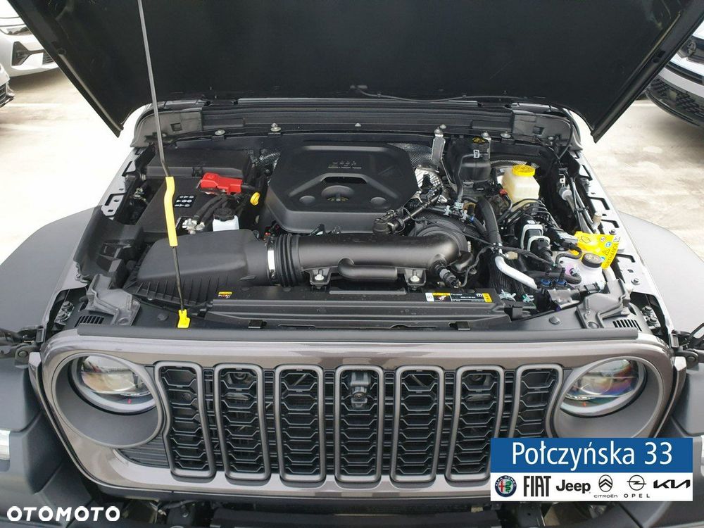 Jeep Wrangler - 33