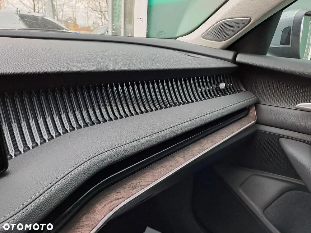 Skoda Superb 2.0 TDI SCR 4x4 L&K DSG - 27