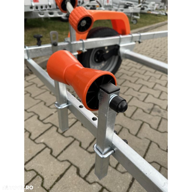 Autocar Remorca uniaxiala fara frane pentru barci P750-5,2 Lux - 8