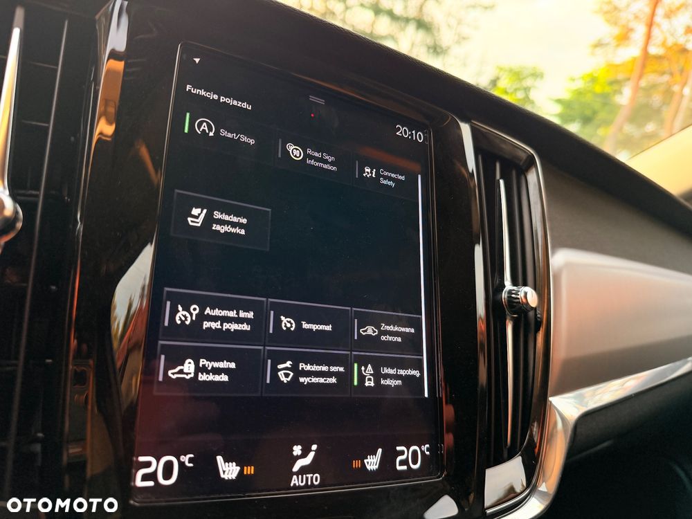 Volvo V90 B4 D Geartronic Momentum Pro - 23