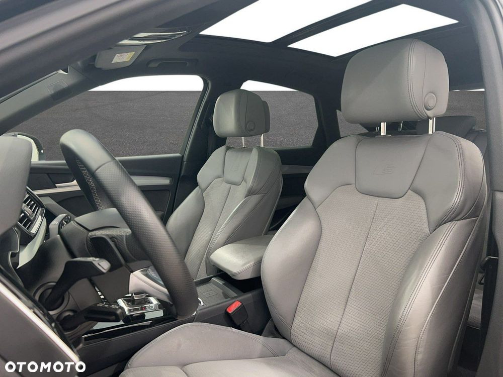 Audi Q5 Sportback - 9